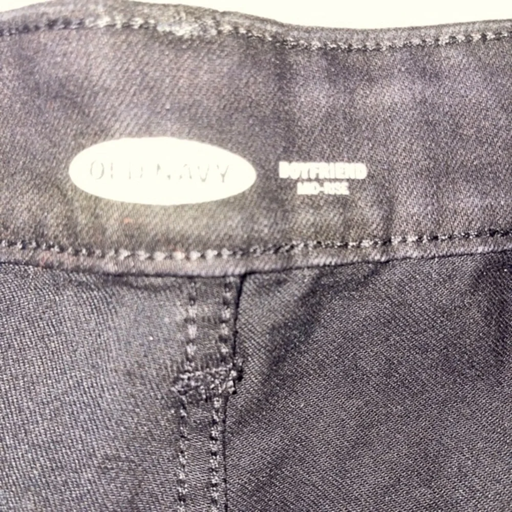 Old Navy Womens 30 Plus Boyfriend‎ Cuffed Back Jean Distressed Denim Shorts